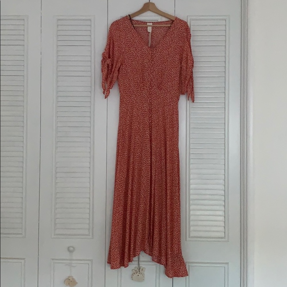 Beautiful never worn dress with tags!